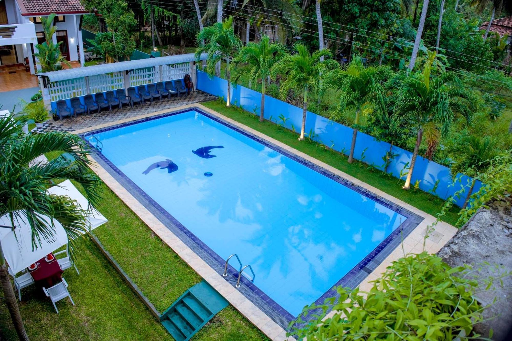 Villa Viola Resort Marawila Exteriör bild